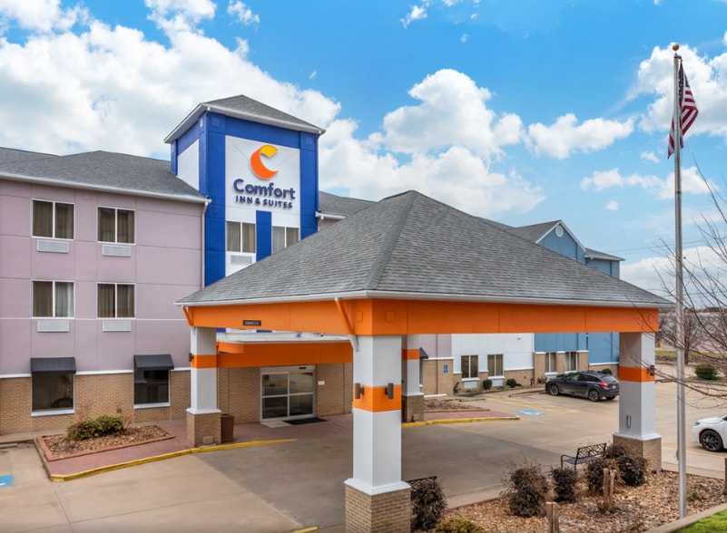 2370 Sanders Rd, Conway, AR for sale - Building Photo - Image 2 of 29