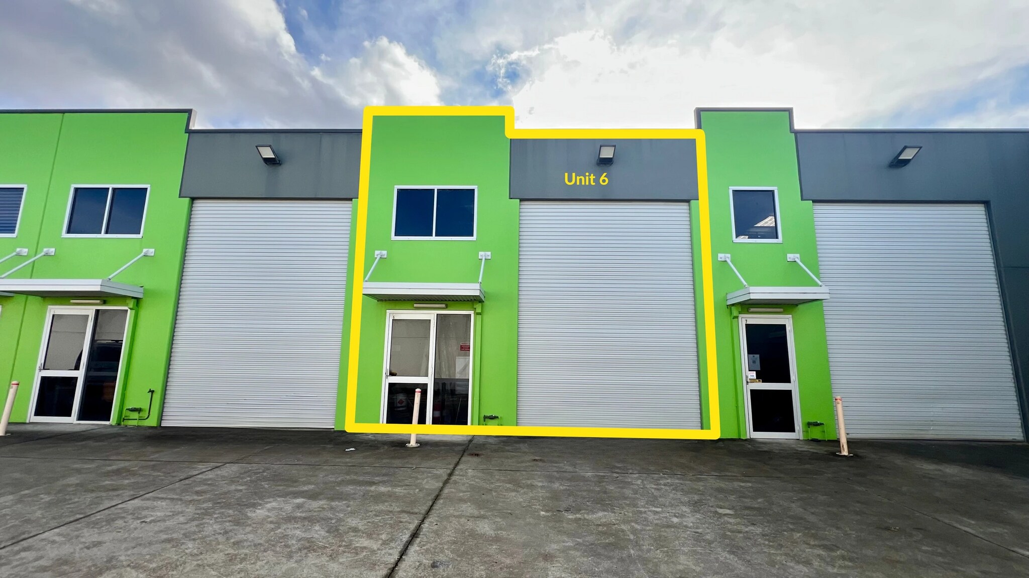 23 Amsterdam Cct, Wyong for lease Building Photo- Image 1 of 3