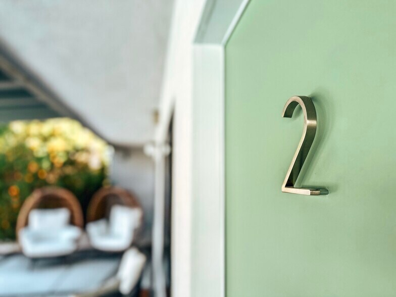 66358 Desert View Ave, Desert Hot Springs, CA à vendre - Photo du bâtiment - Image 3 de 39