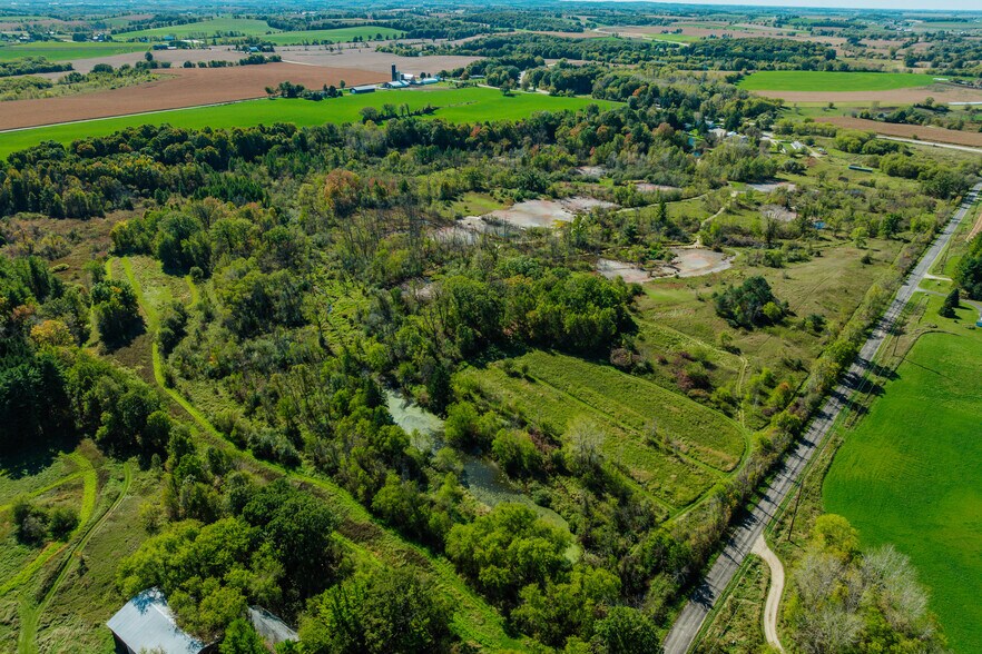 N865 County Road W, Campbellsport, WI à vendre - Aérien - Image 3 de 11