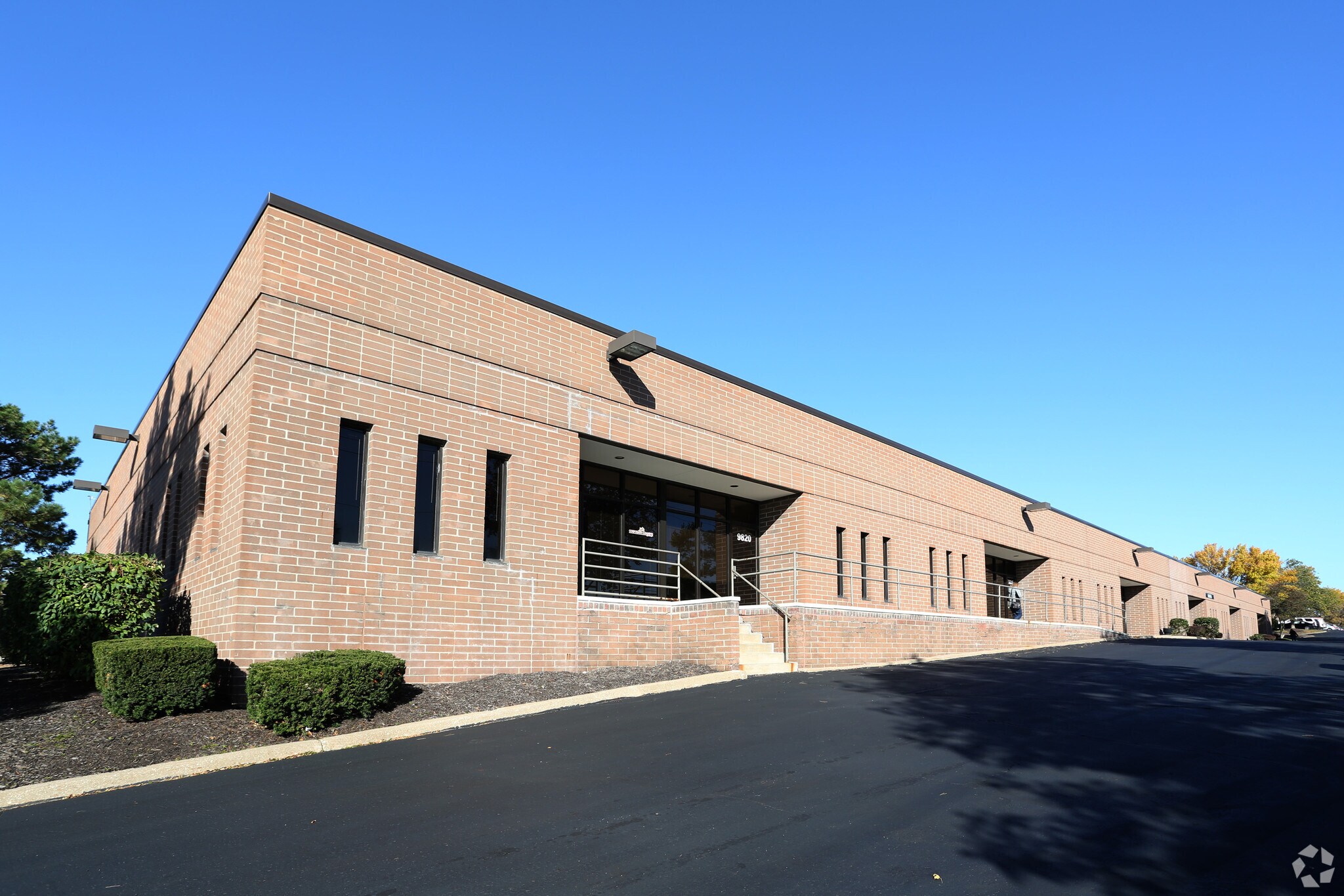 9800-9822 Pflumm Rd, Lenexa, KS for lease Building Photo- Image 1 of 13