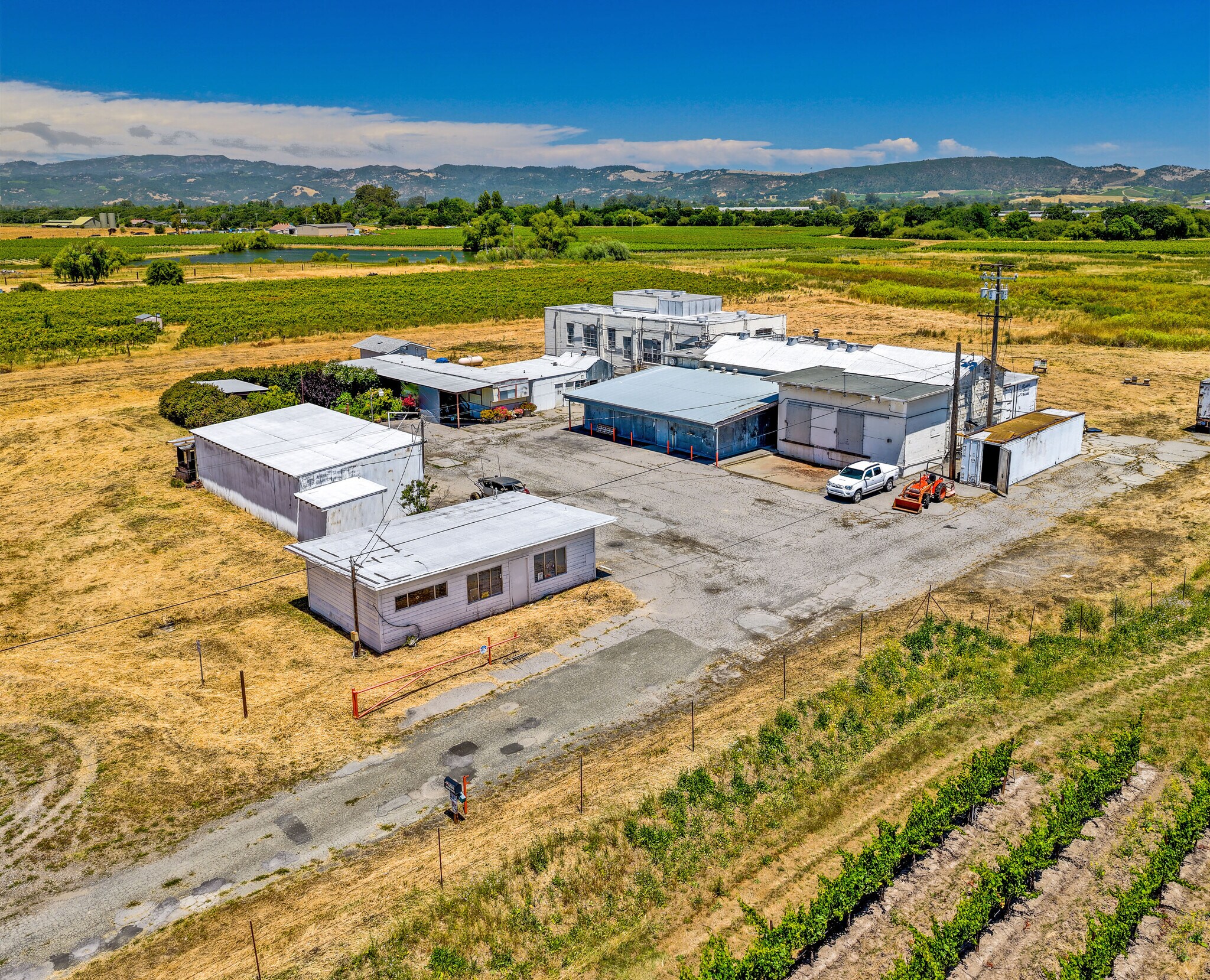 23250 Maffei Rd, Sonoma, CA à vendre Aérien- Image 1 de 14