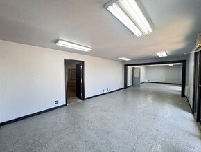3557 National Dr, Norman, OK for lease Interior Photo- Image 2 of 6