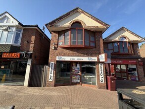 183-185 Lower Blandford Rd, Broadstone à louer Photo du bâtiment- Image 2 de 3