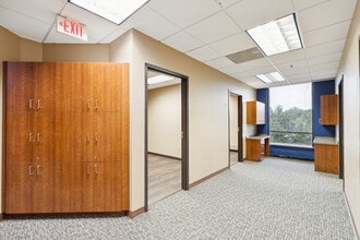 12855 N 40 Dr, Saint Louis, MO for lease Interior Photo- Image 2 of 12