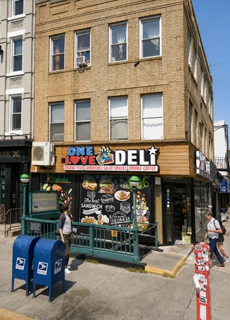 Plus de détails pour 339 Graham Ave, Brooklyn, NY - Commerce de détail à louer