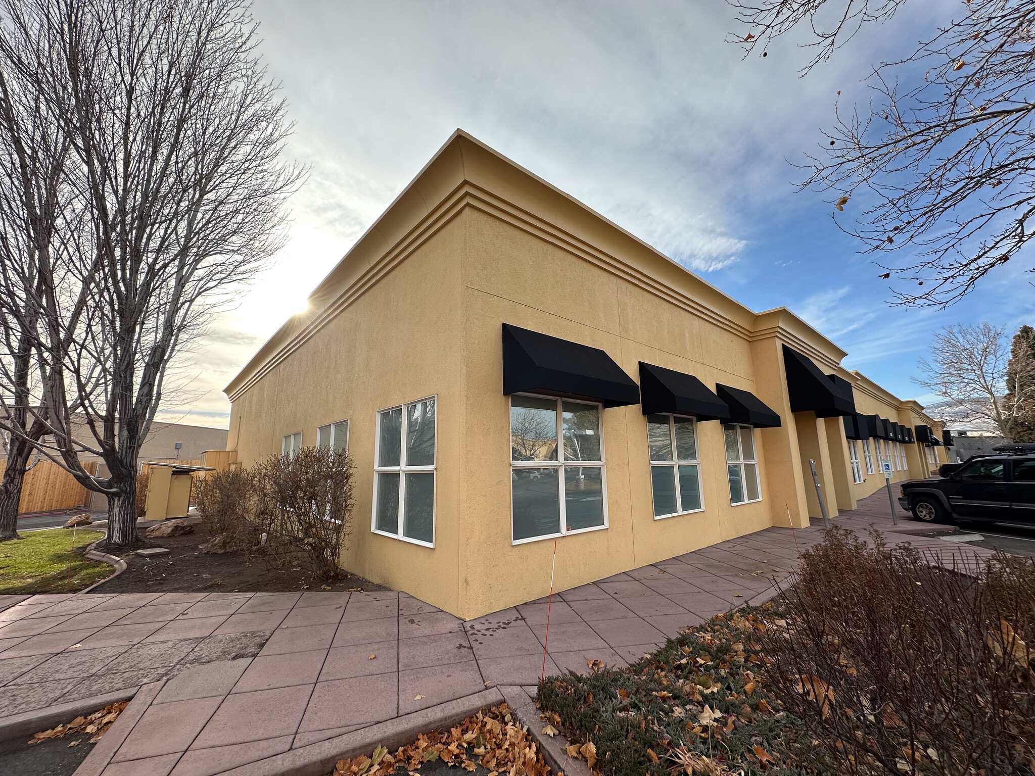 770-780 Smithridge Dr, Reno, NV for lease Primary Photo- Image 1 of 12