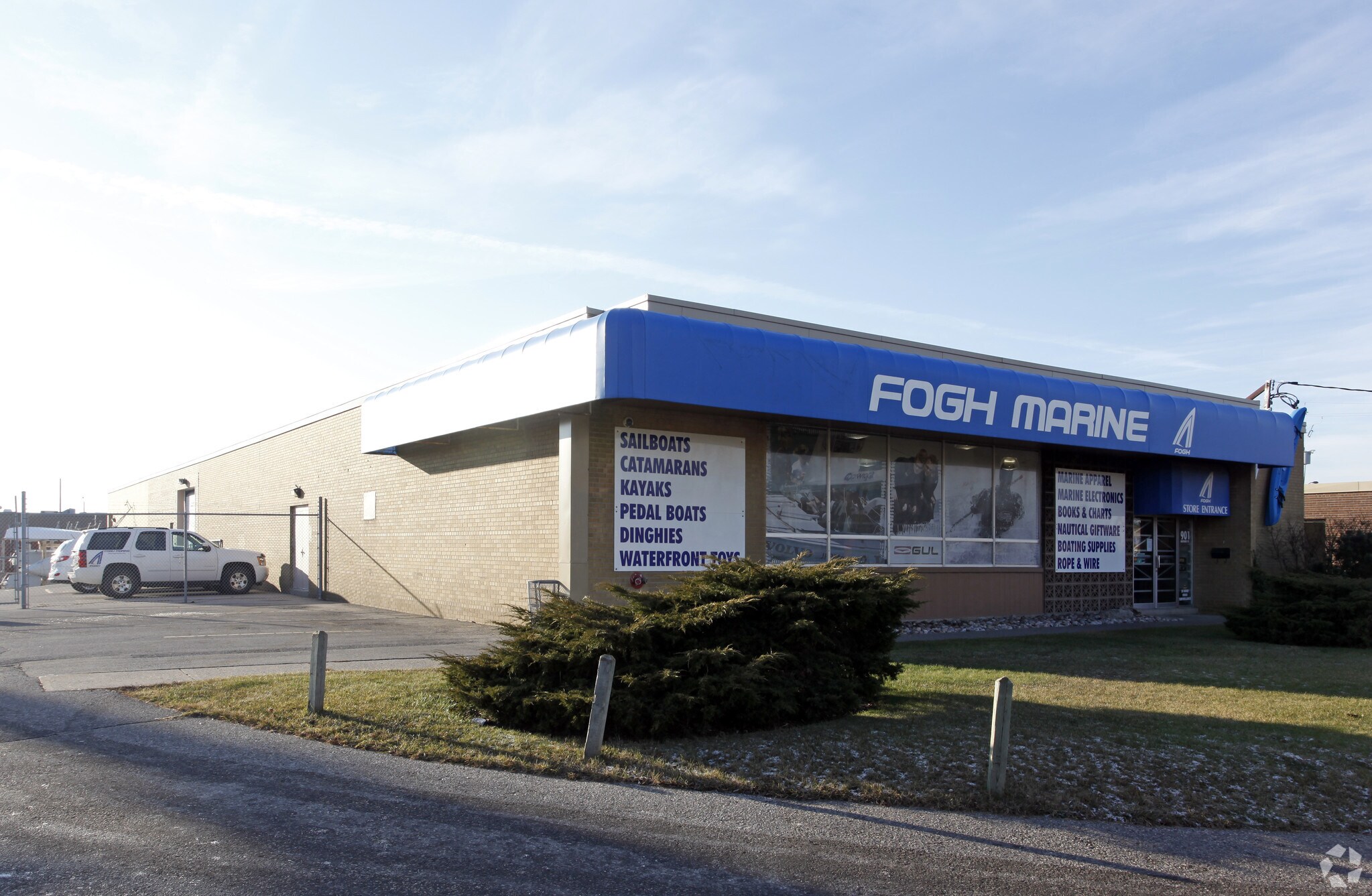 901 Oxford St, Toronto, ON for lease Primary Photo- Image 1 of 5
