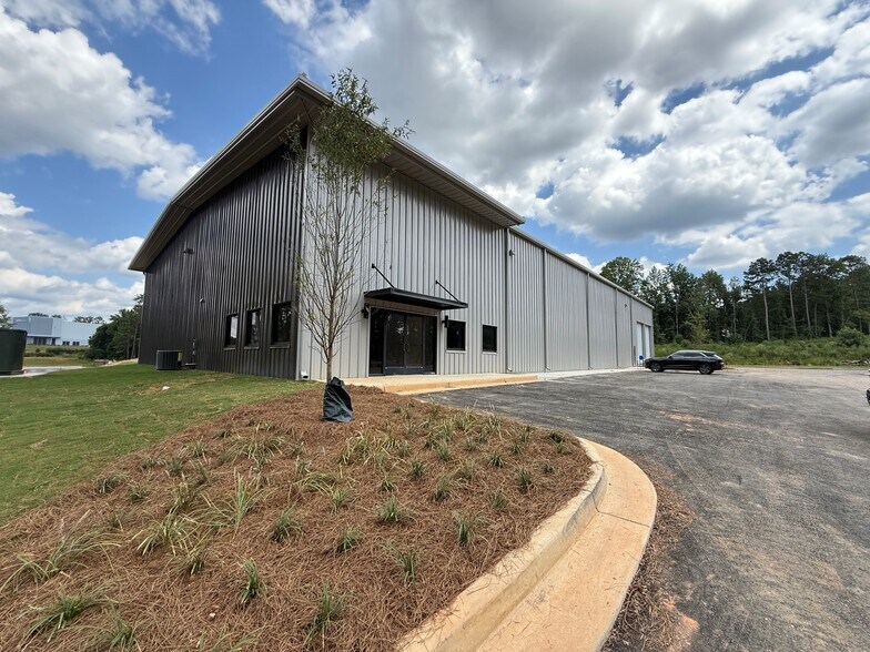 0 GTD Loop, Newnan, GA à louer - Photo du bâtiment - Image 1 de 4