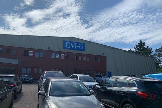 Victoria Way, Newmarket for lease Building Photo- Image 1 of 3