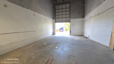 15420 SW 136th St, Miami, FL for lease Interior Photo- Image 1 of 4