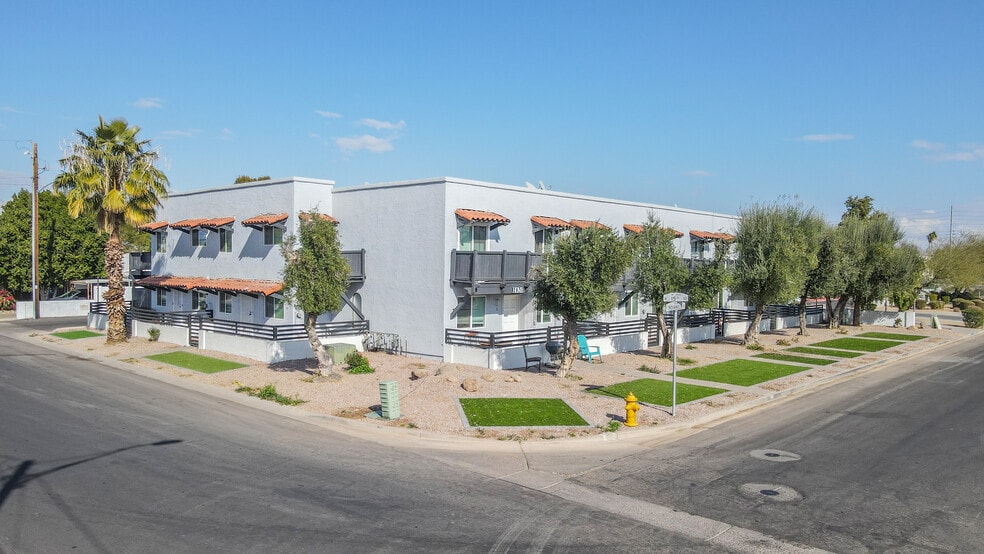 1504 E Indianola Ave, Phoenix, AZ for sale - Building Photo - Image 1 of 12