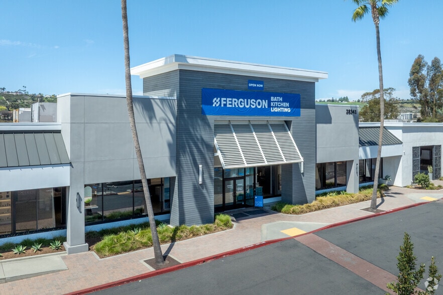 28331-28371 Marguerite Pky, Mission Viejo, CA for sale - Building Photo - Image 2 of 10