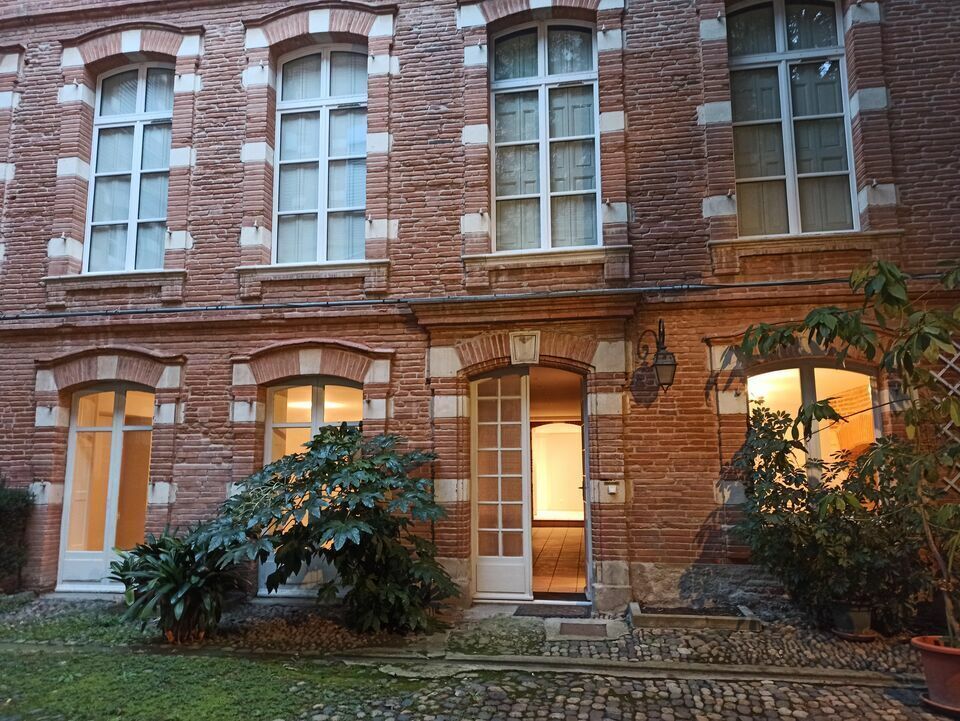 8 Rue Sainte Anne, Toulouse à louer Photo du bâtiment- Image 1 de 9