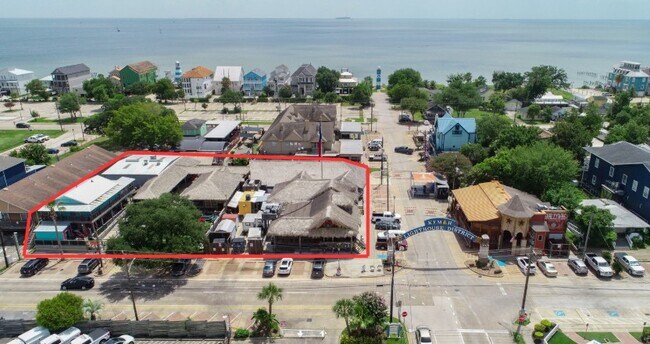 Plus de détails pour 505 Bradford Ave, Kemah, TX - Commerce de détail à vendre
