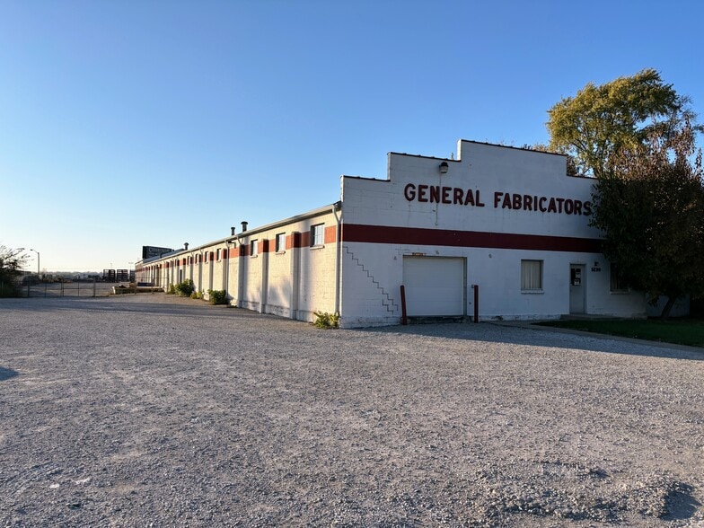 5230 S Harding St, Indianapolis, IN for lease - Building Photo - Image 2 of 7