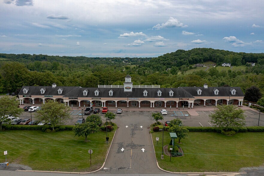 191 Rt-15, Lafayette, NJ à louer - Photo du bâtiment - Image 2 de 18