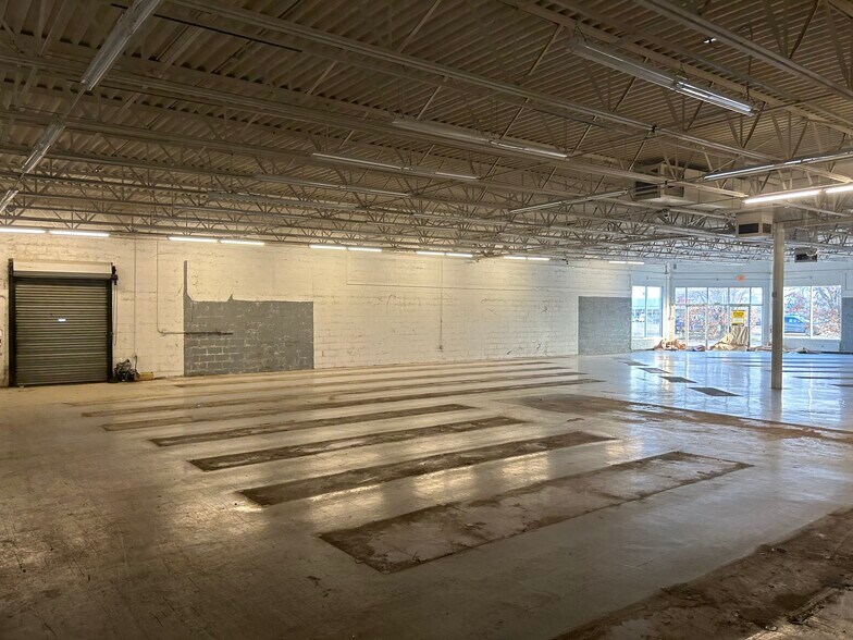 2818 US-82, Greenville, MS à vendre - Photo du bâtiment - Image 2 de 7