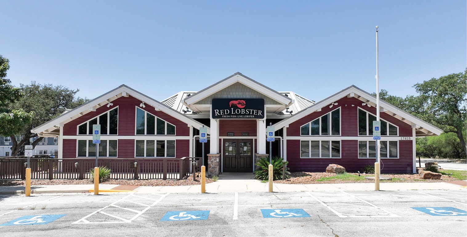 17415 San Pedro Ave, San Antonio, TX à louer Photo du bâtiment- Image 1 de 12