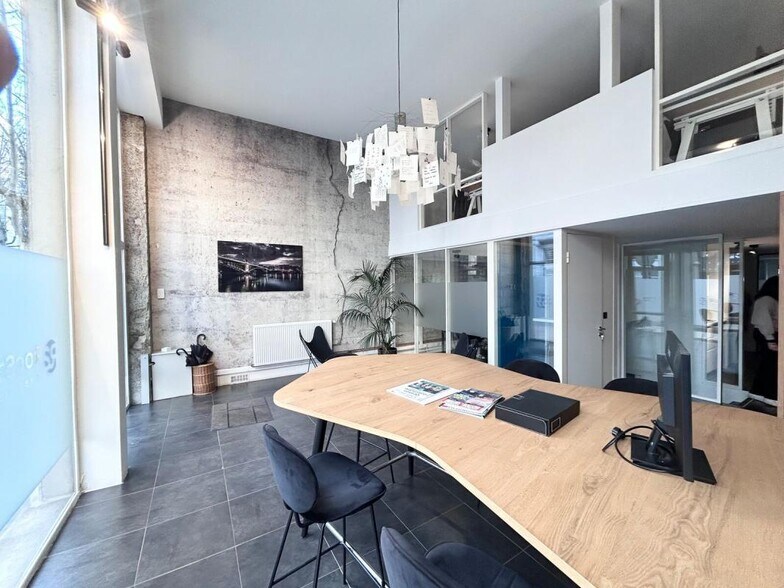 74 Avenue Maréchal De Saxe, Lyon à louer - Photo intérieure - Image 3 de 18