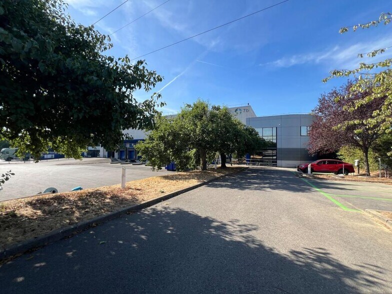 270 Avenue Du Bois De La Pie, Tremblay-en-France for lease - Building Photo - Image 2 of 8