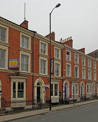 Plus de détails pour 38 Derngate, Northampton - Commerce de détail à louer