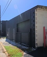 200 Seguin St, San Antonio, TX for lease Interior Photo- Image 1 of 3