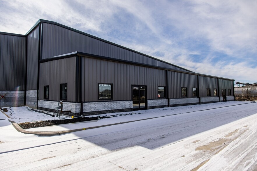 659 E Randall Wobbe Ln, Springdale, AR for lease - Building Photo - Image 2 of 12