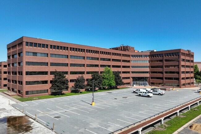 More details for 2051 Killebrew Dr, Bloomington, MN - Office for Sale