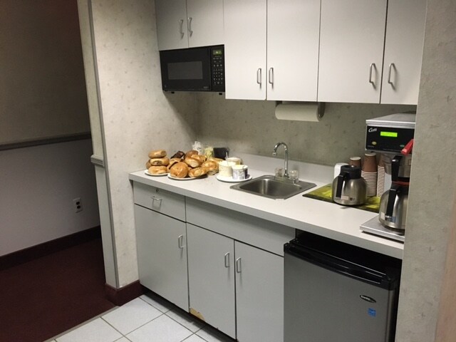 41 Vreeland Ave, Totowa, NJ à louer - Photo intérieure - Image 3 de 10