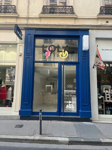 Commerce de détail dans Lyon à louer - Photo du bâtiment - Image 1 de 1