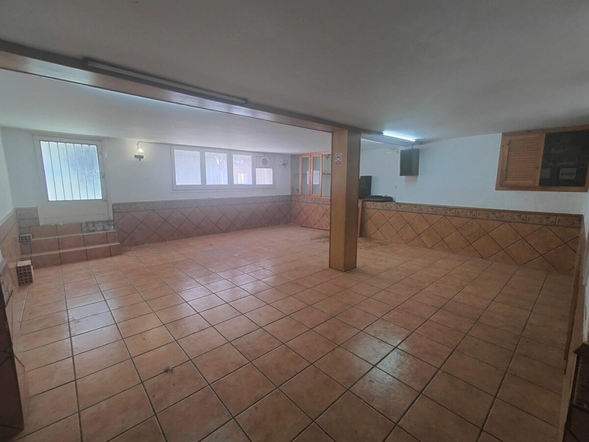 Vilanova del Camí, BAR 08788 -  -  - Photo intérieure - Image 1 of 9