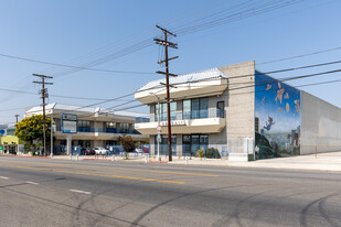 13545-13557 Van Nuys Blvd, Pacoima CA - Convenience Store