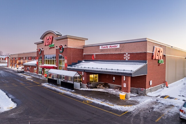 Plus de détails pour 89 De Ch, Lavaltrie, QC - Commerce de détail à louer