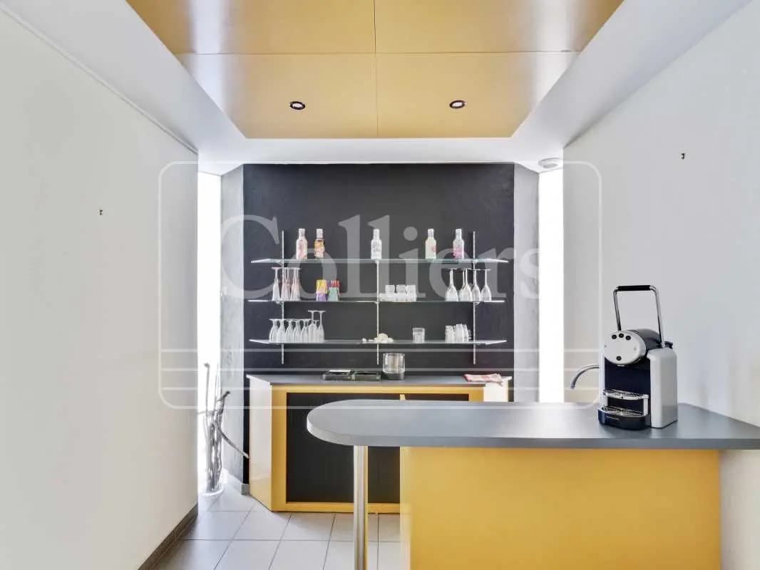 Office in Marseille for lease Building Photo- Image 1 of 12