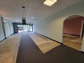 616 Main St, Tewksbury, MA for lease Interior Photo- Image 2 of 6