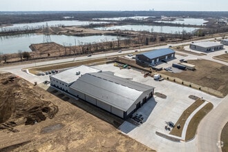 5930 NW Beaver Dr, Johnston, IA - Aerial  map view - Image1