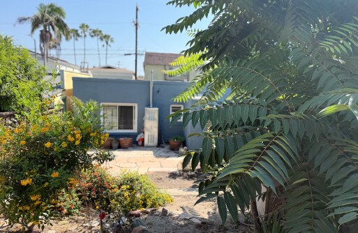 2709 Strongs Dr, Venice, CA à vendre - Photo du bâtiment - Image 2 de 8