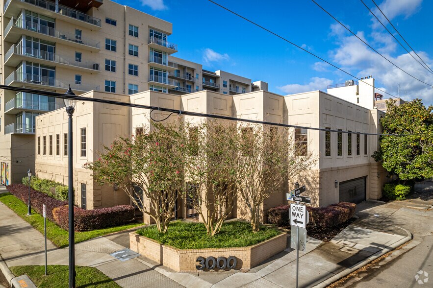 3000 Smith St, Houston, TX à vendre - Photo du bâtiment - Image 2 de 4