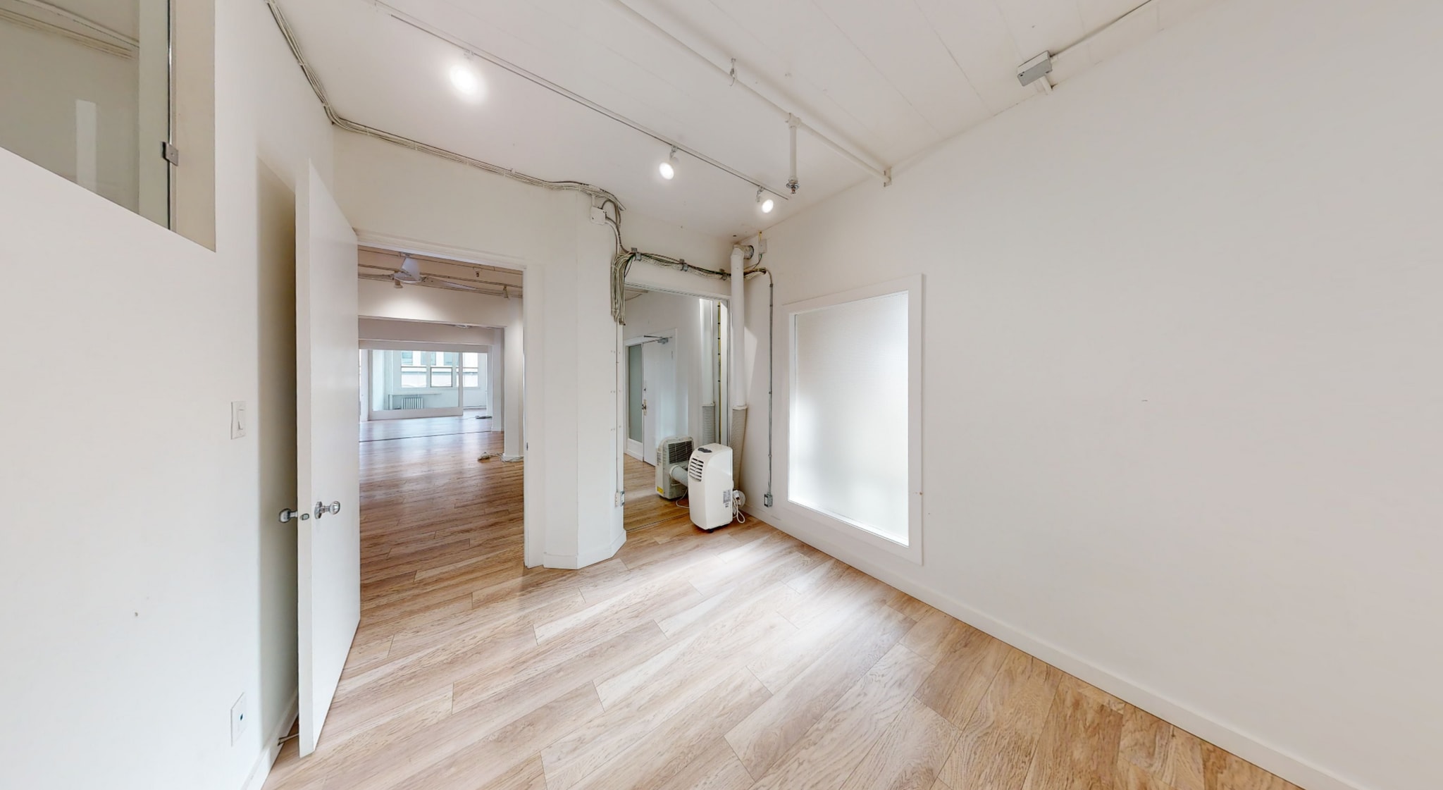 318 Homer St, Vancouver, BC for lease Interior Photo- Image 1 of 5