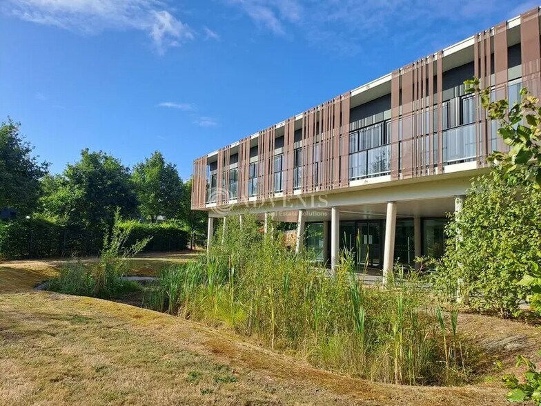 Bureau dans Carquefou à louer - Photo du bâtiment - Image 1 de 12