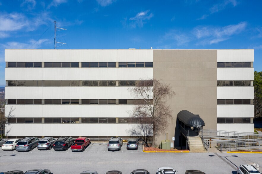 234 Goodwin Crest Dr, Homewood, AL à vendre - Photo du bâtiment - Image 2 de 8