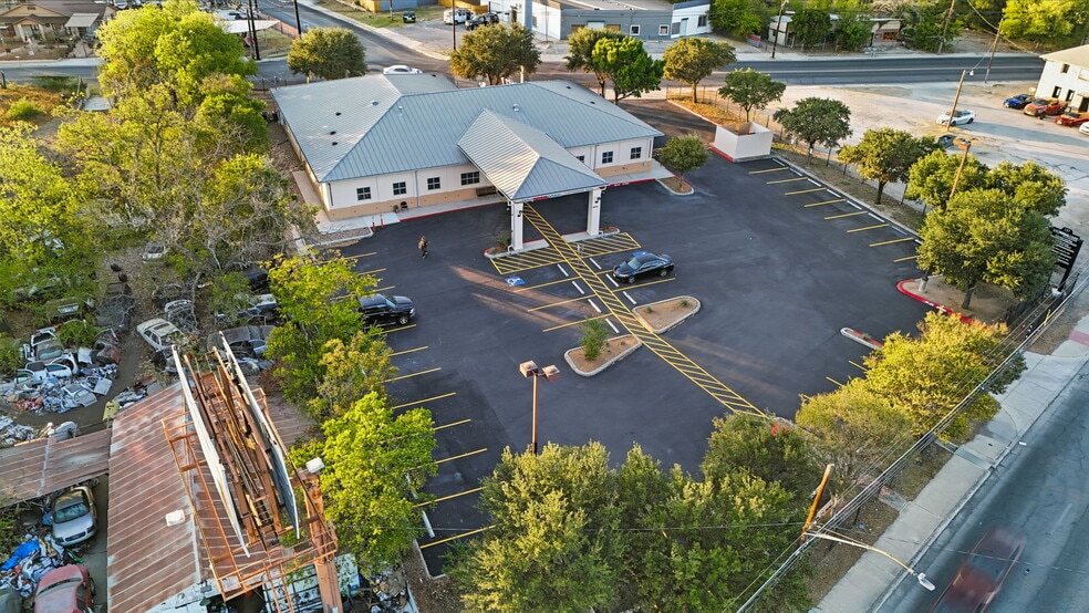 137 Palo Alto Rd, San Antonio, TX for sale - Building Photo - Image 2 of 27
