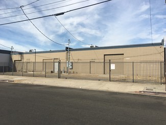 Plus de détails pour 14747-14753 Arminta St, Panorama City, CA - Industriel à louer