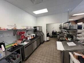 1011 Meadowlands Dr, Saint Paul, MN à louer Photo intérieure- Image 1 de 5