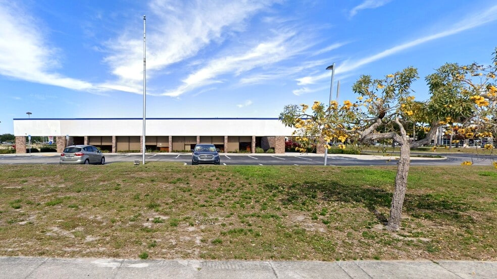 1670 41 Byp, Venice, FL for lease - Primary Photo - Image 1 of 3