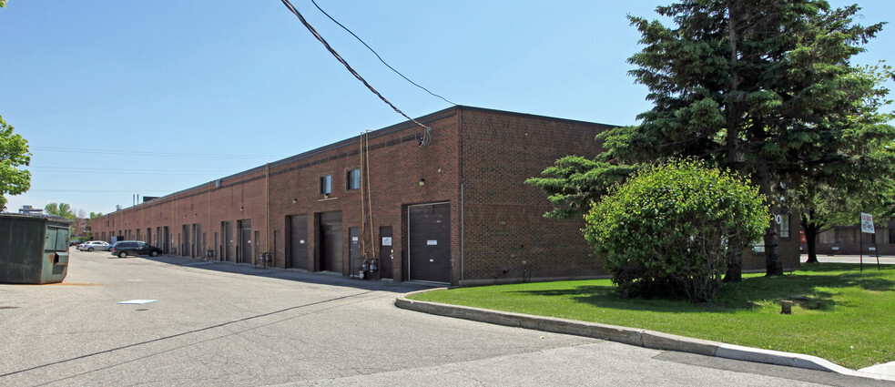 400 Esna Park Dr, Markham, ON for sale - Building Photo - Image 3 of 5