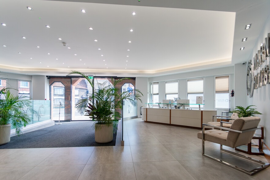 123 Castle, Salisbury for lease - Building Photo - Image 3 of 11