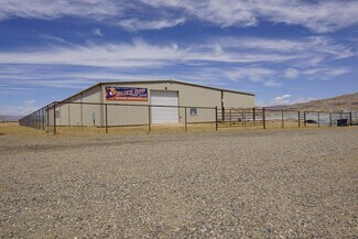Plus de détails pour 825 Cannonball dr, Big Water, UT - Local d'activités à louer