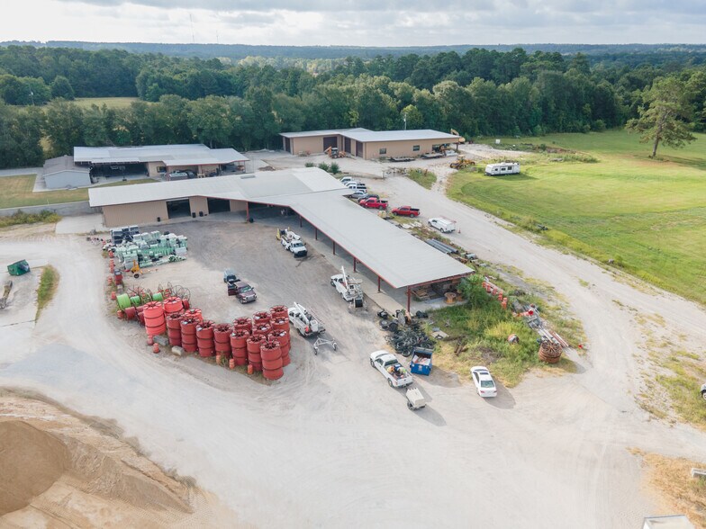 12247 FM 1097 Rd, Willis, TX à vendre - Photo du bâtiment - Image 2 de 8